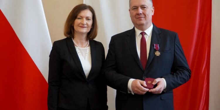 Mielec: Uhonorowany Brązowym Krzyżem Zasługi