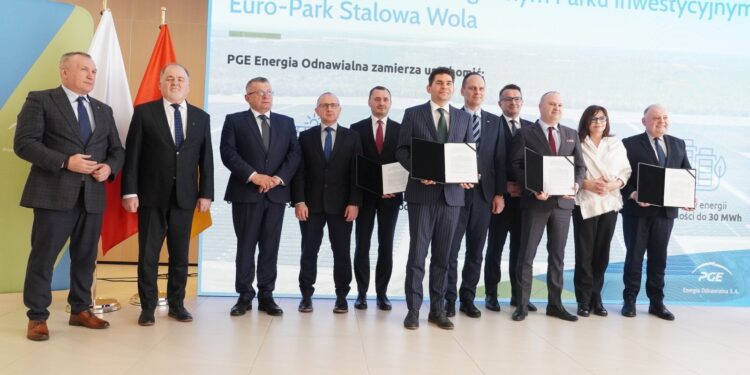 Stalowa Wola: Instalacje zielonej energii o mocy blisko 100MW powstaną w Parku Inwestycyjnym