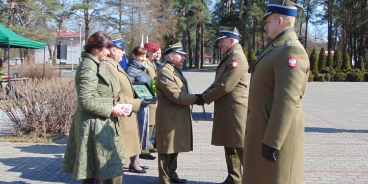 Nowa Dęba. Nowy komendant Ośrodka Szkolenia Poligonowego Wojsk Lądowych