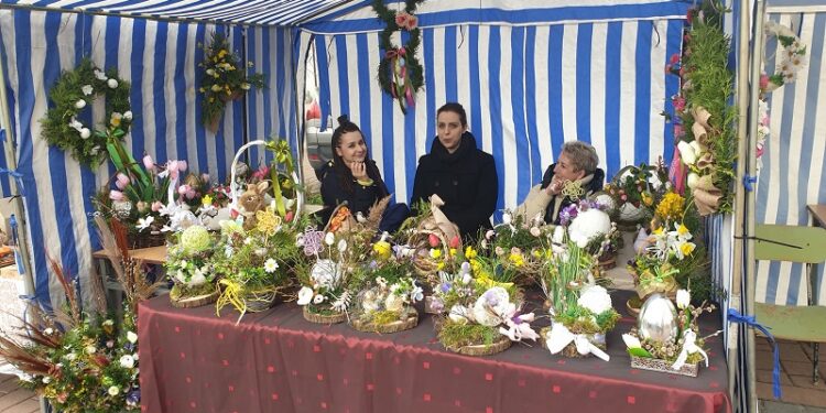 Tarnobrzeg. Lokalni twórcy zaprezentowali swoje wyroby.