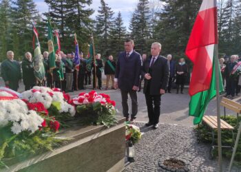 Mielec: Mielec uczcił  pamięć Ofiar Zbrodni Katyńskiej i Ofiar Katastrofy Smoleńskiej.