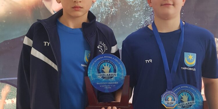 Tarnobrzeg: Zawodnicy UKS Delfin najlepsi w II edycji Podkarpackiej Ligii dzieci 11-12 lat w Lesku