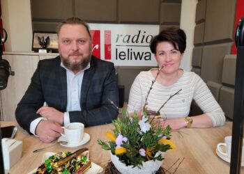 Koprzywnica: Bziukanie w Wielką Sobotę.