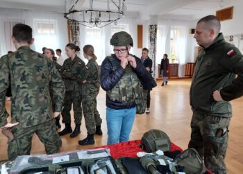 Sandomierz: Mundur? Najpierw do Marmolady.