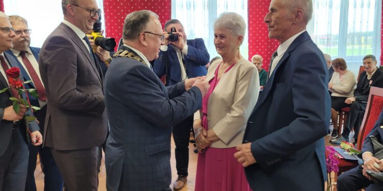 Łoniów: Świętowali złote gody.