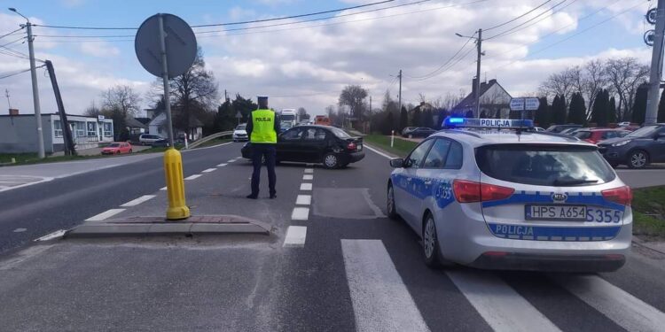 Lipnik: Zderzenia dwóch samochodów na DK 9