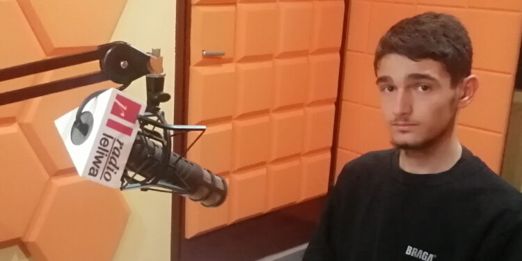 Stalowa Wola: Film uczniów SLO 'Wybraliśmy tylko sposób umierania’ walczy w konkursie