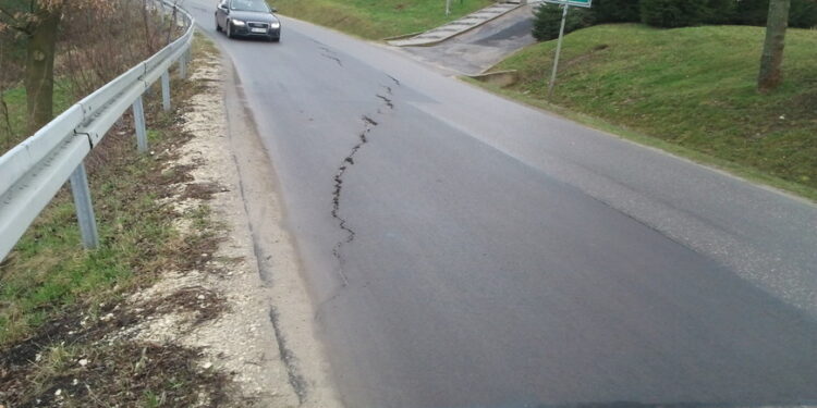 Mielec:   Kompleksowa regulacja osuwiska