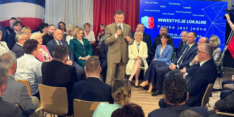 Stalowa Wola: Na spotkaniu PiS o inwestycjach lokalnych