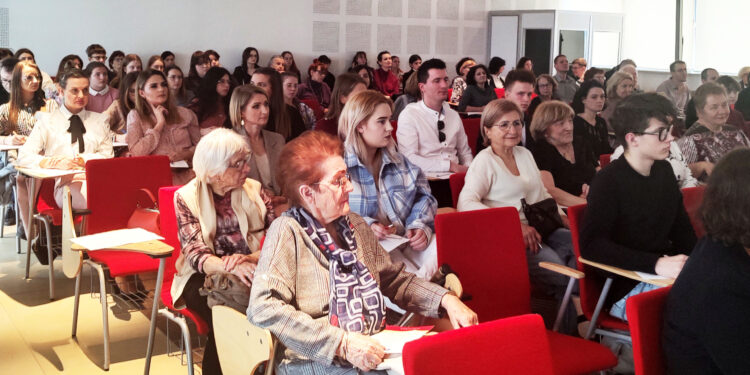 Stalowa Wola: Polszczyzna bez tajemnic z Rusinkiem, Szymborską i retoryką