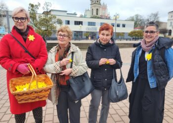 Tarnobrzeg. Rozdawali Żonkile Pamięci