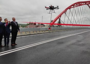 Mielec: Nowy wiadukt w Mielcu ułatwi dostęp do pokazów lotniczych