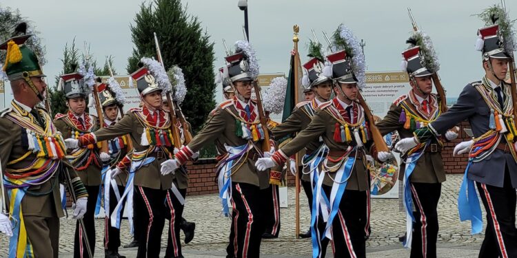 Sandomierz: Pokaz turków grodziskich.