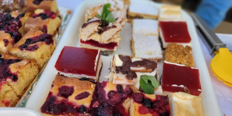 Sandomierz: Rodzinne świętowanie jubileuszu szkół katolickich.