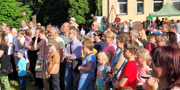 Sandomierz: Rodzinne świętowanie jubileuszu szkół katolickich.