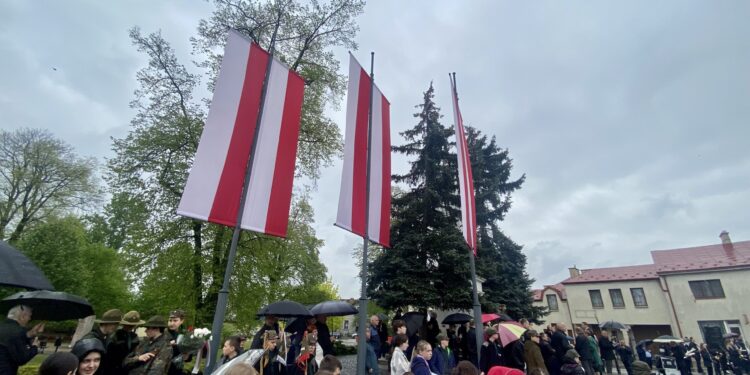 Mielec: Mielecka społeczność świętuje 232 rocznicę Konstytucji 3 Maja