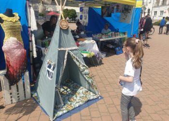 Tarnobrzeg.  IV Tarnobrzeski Festiwal Rękodzieła i Rzemiosła Artystycznego.