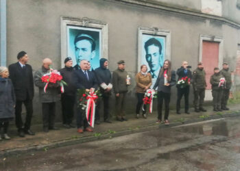 Stalowa Wola: Upamiętnili rocznicę obławy na KEDYW