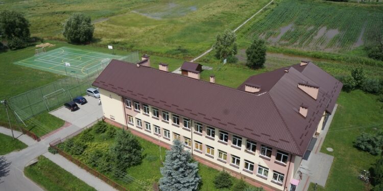 Radomyśl Wielki: Modernizacji czterech szkół podstawowych