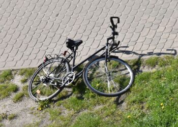 Stalowa Wola: Potrącenie rowerzysty.