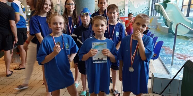 Tarnobrzeg. Przywieźli kilkanaście medali z jednych zawodów.