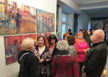 Tarnobrzeg. Wystawa malarstwa Marty Lipowskiej – „Światło”.