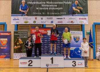 Sport. Tenis stołowy. Trzy medale Janusza Malarza z IKS Jezioro Tarnobrzeg