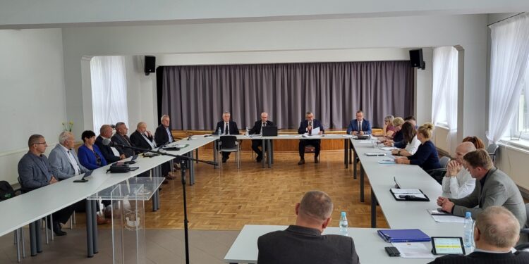 Grębów. Absolutorium dla wójta