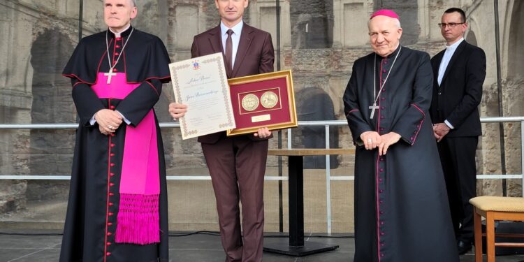 Ujazd, Sandomierz: Wręczono nagrody „Arbor Bona”.