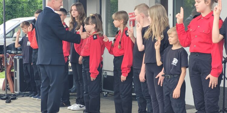 Zawierzbie: Młodzi druhowie złożyli przyrzeczenie.