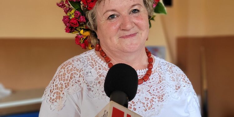 Ciszyca: Odradza się tradycja wianków świętojańskich.