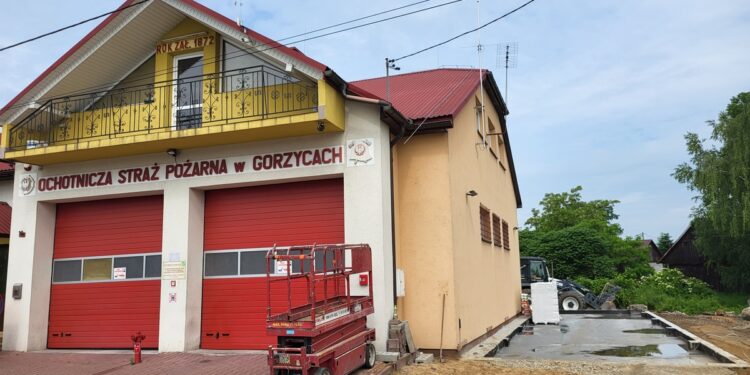 Gorzyce. Więcej miejsca na sprzęt w remizie OSP