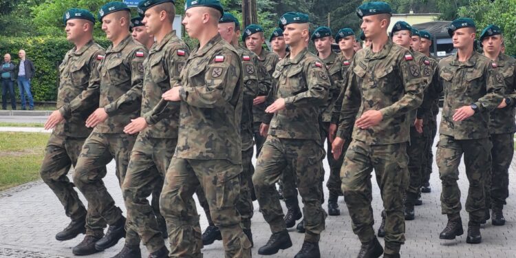 Nowa Dęba. Święto 18 Pułku Artylerii