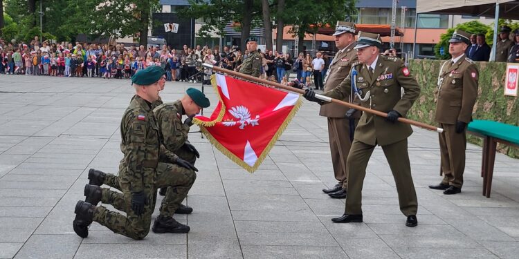 Nowa Dęba. Święto 18 Pułku Artylerii