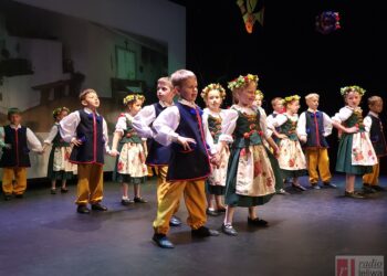 Baranów Sandomierski. Dziecięcy folklor na scenie po raz 29