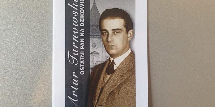 Tarnobrzeg. Wernisaż wystawy w zamku. „Artur Tarnowski – ostatni Pan na Dzikowie”.