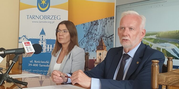 Tarnobrzeg. W ramach MOF planowane duże inwestycje nad jeziorem i w centrum miasta.