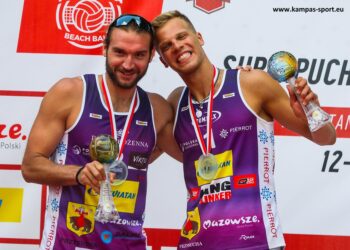 Stalowa Wola: Wizyta Ministra Obrony Narodowej w HSW i podpisanie umowy na dostawę pojazdów minowania narzutowego BAOBAB.