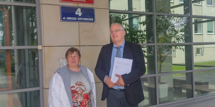 Czermin: Nowy plac zabaw w Trzcianie.