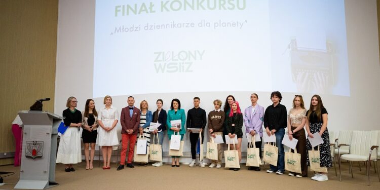 Mielec:  Młodzi dziennikarze dla planety
