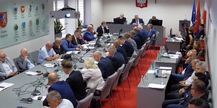 Mielec: Głosowali nad wotum i absolutorium.