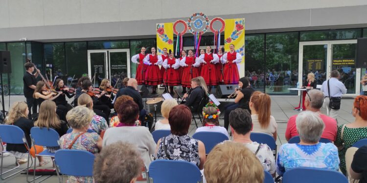 Mielec: Wyjątkowy koncert PRZYSZLIŚMY RZESZOWIACY