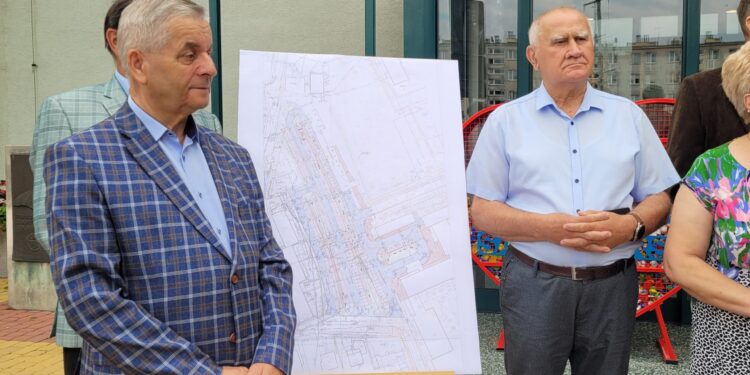 Sandomierz: Kolejne środki na inwestycje dla powiatu.