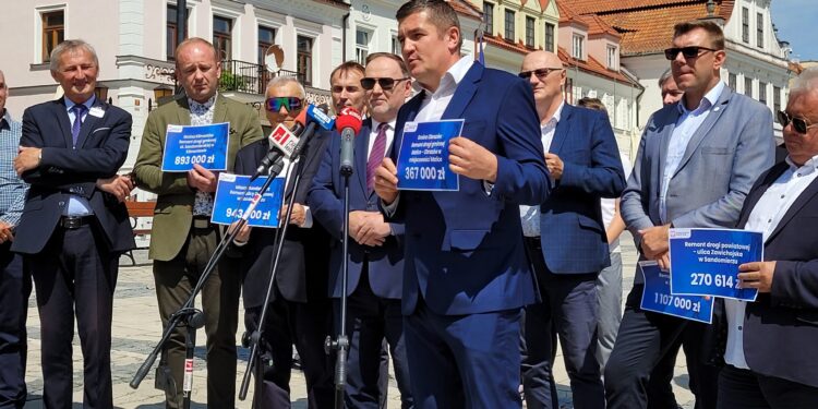 Malice, Obrazów: Będzie remont drogi w Malicach.