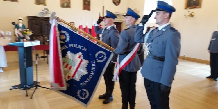 Sandomierz: Powiatowe obchody Święta Policji.