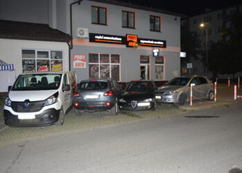 Tarnobrzeg: Nocny pościg za pijanym kierowcą