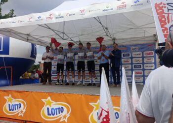 Stalowa Wola: Trzech polaków na podium ostatniego etapu wyścigu Solidarności i olimpijczyków