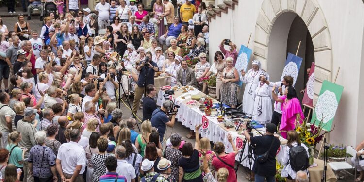 Baranów Sandomierski. O Lasowiackiej Kuchni na zamku