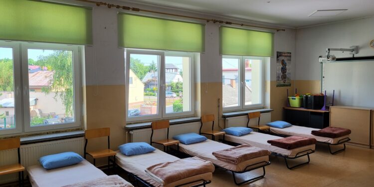 Baranów Sandomierski. Szkolne Schronisko Młodzieżowe czeka na turystów