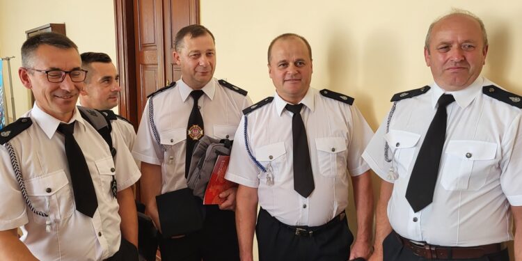 Tarnobrzeg. Uratowali życie seniorce. Otrzymali podziękowania